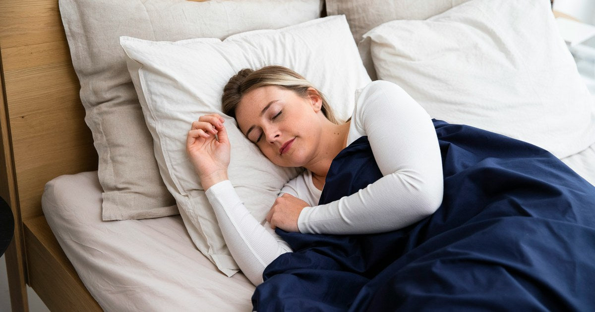 スヌーズ機能を使う目覚まし時計