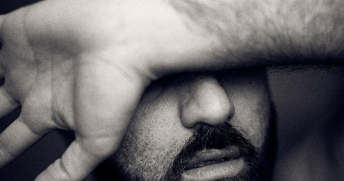 夜の静寂の中で眠る